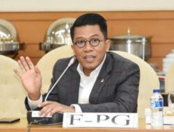 Kontroversi Kepulangan Misbakhun dari AS  Gejolak Politik dan Publik