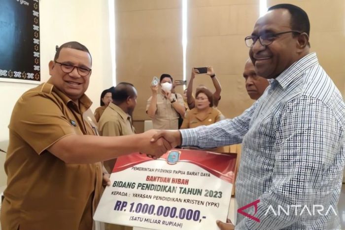 Yayasan palsu mendapatkan dana hibah pemprov jabar