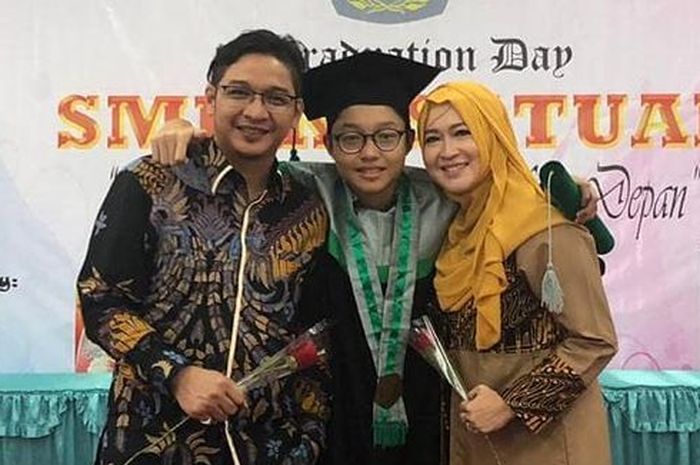 Okie Agustina Sebut Kiesha Alvaro tak butuh nama besar Pasha Ungu