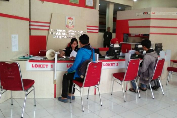 Makassar dukcapil kepada beri sanksi pemkot pemutusan jaringan ditjen pelayanan kompas hendra cipto Makassar dukcapil kepada beri sanksi pemkot pemutusan jaringan ditjen pelayanan kompas hendra cipto