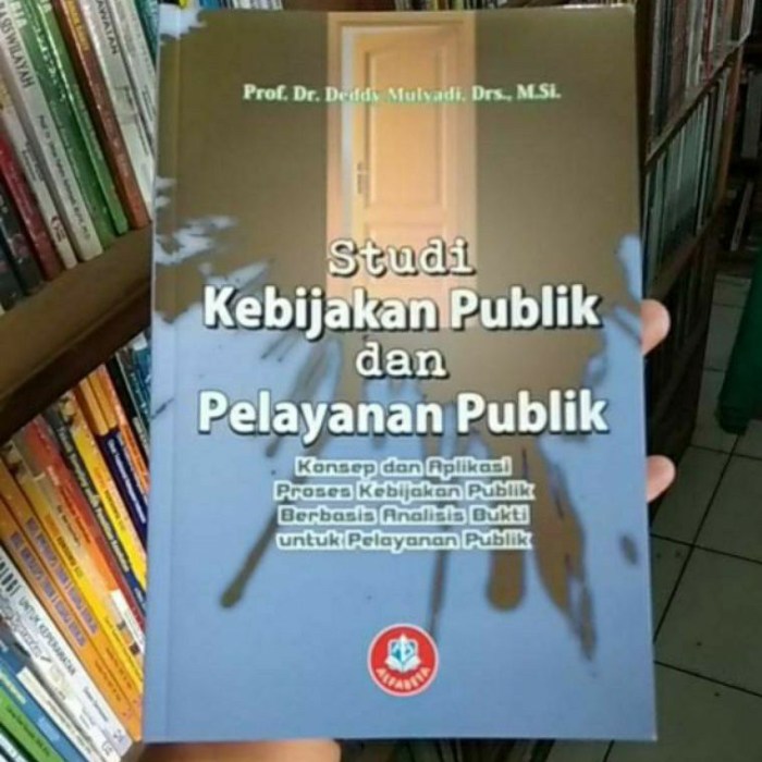 Kebijakan komunikasi gubernur dedi mulyadi dan kritik media