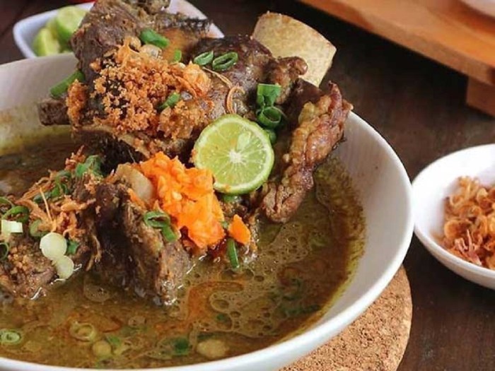 Daftar makanan khas Makassar yang lezat dan terkenal