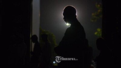 Jadwal waktu sholat Dzuhur di kota Makassar hari ini