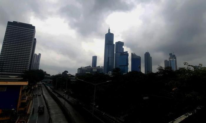 Prediksi cuaca Makassar besok apakah hujan atau panas