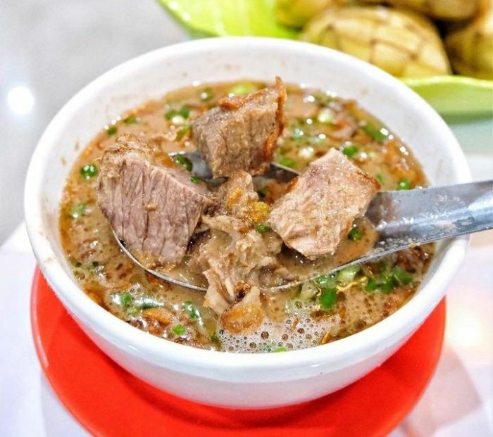 Tempat makan coto makassar paling enak dan murah