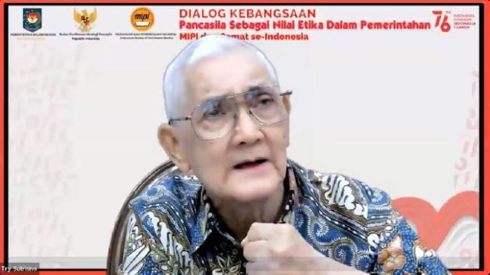 Sutrisno presiden wakil mengenang boombastis soeharto kembali terlupakan tangguh pun akhirnya Sutrisno presiden wakil mengenang boombastis soeharto kembali terlupakan tangguh pun akhirnya