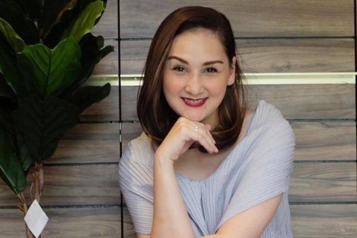 Perbedaan ibadah mona ratuliu sebelum dan sesudah beda agama