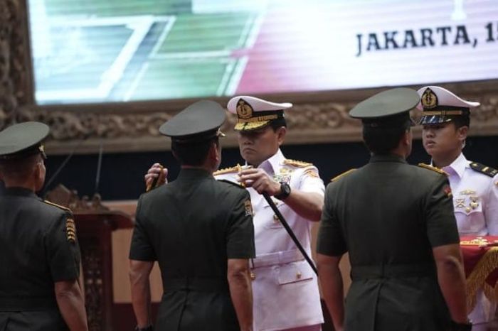 Kronologi pembatalan mutasi 7 perwira tinggi TNI termasuk Letjen Kunto Arief Wibowo