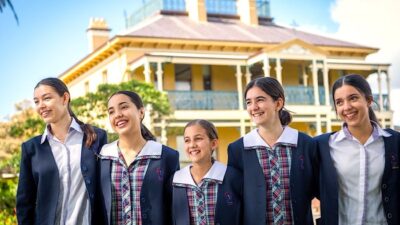 Sekolah terbaik di Australia untuk anak-anak Indra Bekti
