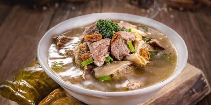 Kuliner coto Makassar paling populer dan enak di kota Makassar