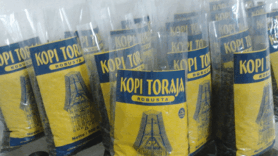 Harga Oleh-Oleh Khas Makassar di Kampus Kahfi