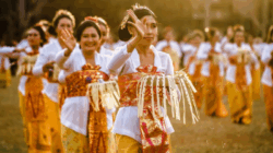 Daftar lagu tradisional Makassar yang populer