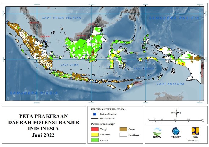 Dampak banjir pada rencana perjalanan liburan panjang juni 2025
