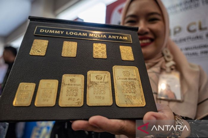 Perbandingan harga emas antam dengan harga internasional