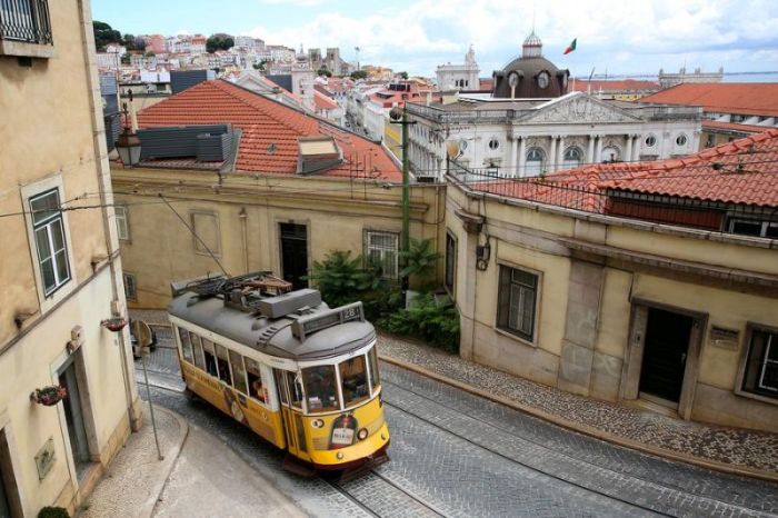 Perkiraan waktu pemulihan listrik di spanyol portugal